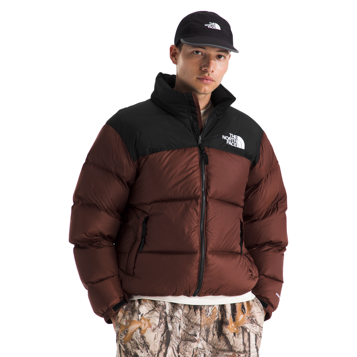 The North Face Men's 1996 Retro Nuptse Jacket in Ember Soil/TNF Black